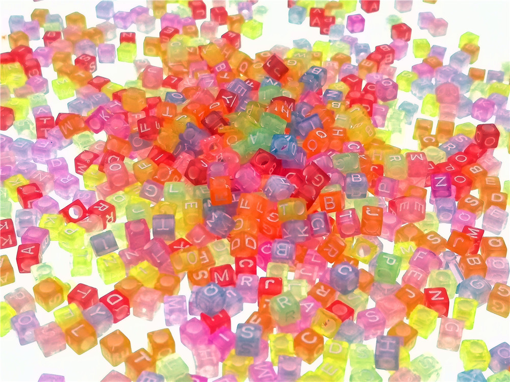 Square letter beads Alphabet beads plastic beads 6*6mm